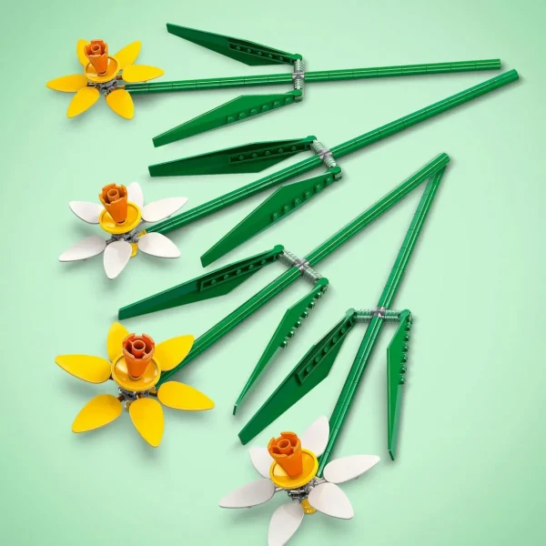 Creator 40747 Les Jonquilles, Kit de Construction de Fleurs Artificielles, Cadeau pour Adolescentes et Enfants