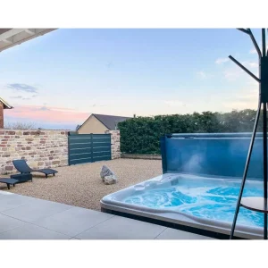 2 jours avec bain bouillonnant et champagne près de Mulhouse - Coffret Cadeau Séjour