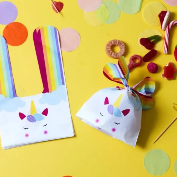 Lot de 10 Sacs à Bonbon Licorne 22cm Multicolore