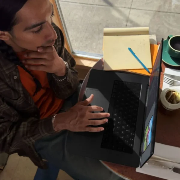 MacBook Pro 14.2
