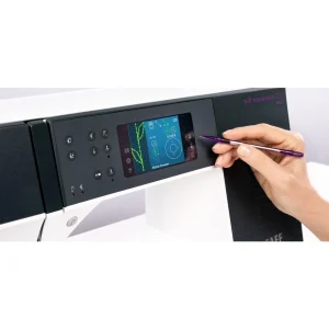 Machine à coudre PFAFF Quilt Expression 720