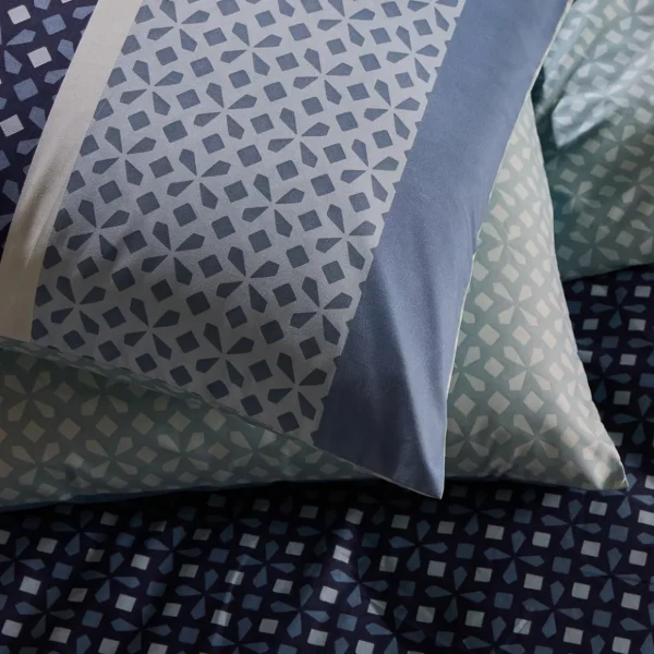 Parure de lit 2 personnes en microfibre