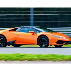 Stage de pilotage : 3 tours sur le circuit de Lohéac en Lamborghini Huracán - Coffret Cadeau Sport & Aventure